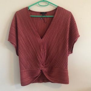 (3/$15) NWOT! Dynamite top!